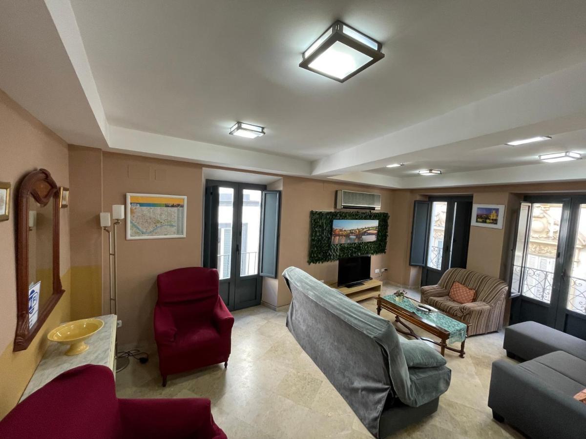 Duplex Sagasta Apartamentos-Sagasta إشبيلية المظهر الخارجي الصورة