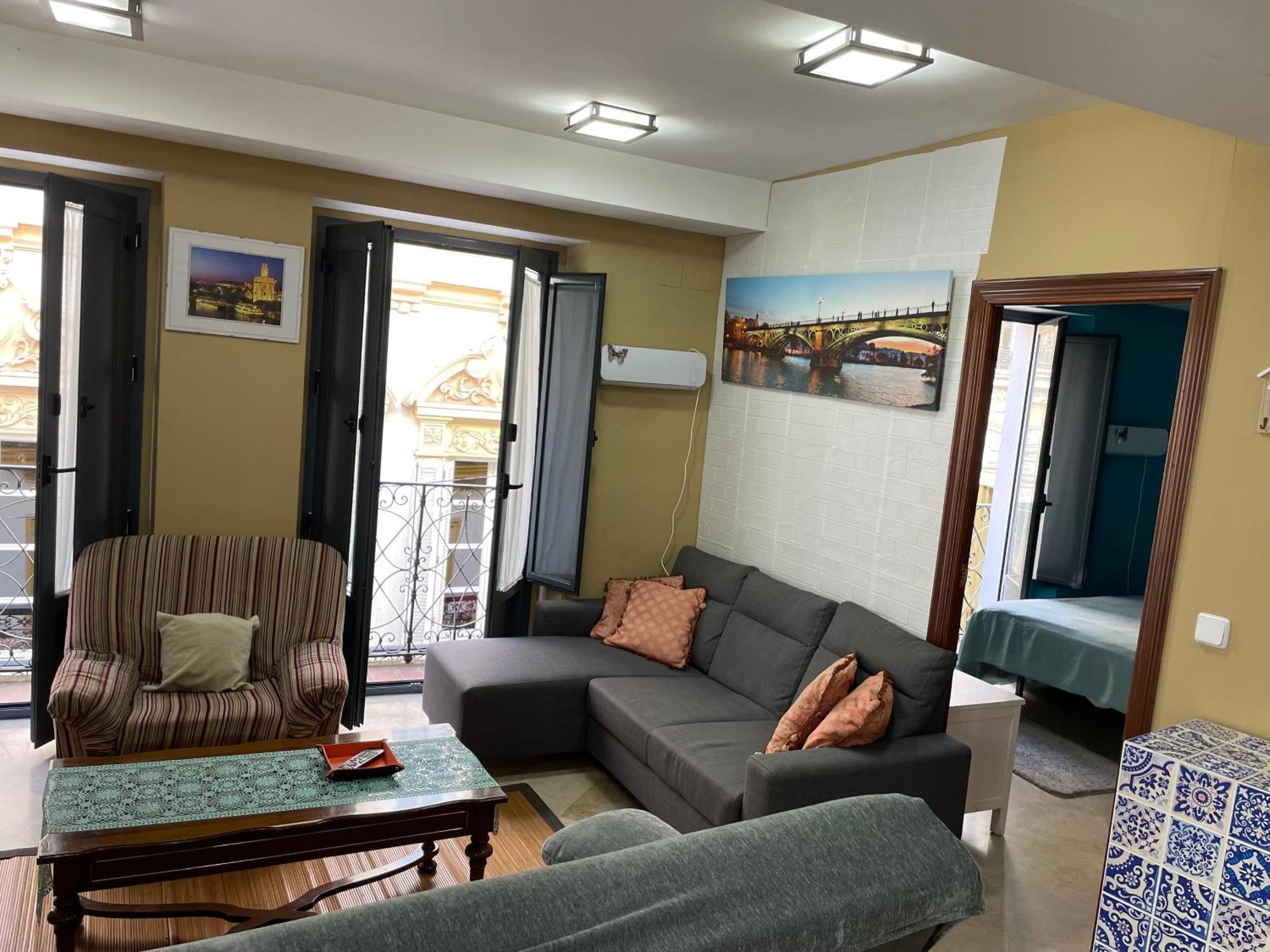 Duplex Sagasta Apartamentos-Sagasta إشبيلية المظهر الخارجي الصورة