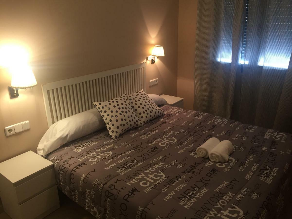 Duplex Sagasta Apartamentos-Sagasta إشبيلية المظهر الخارجي الصورة